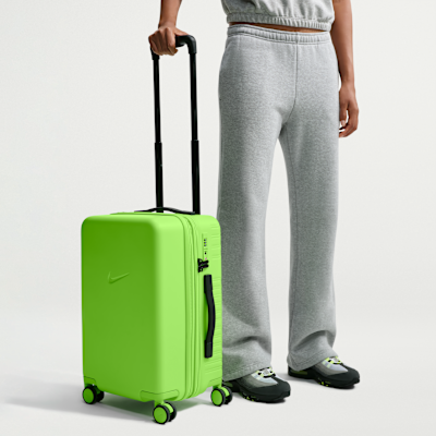 NIKE キャリーバック　78L NK+22IN+HARDSHELL+LUGGAGE.png